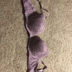 Victoria’s Secret 34 DD bra